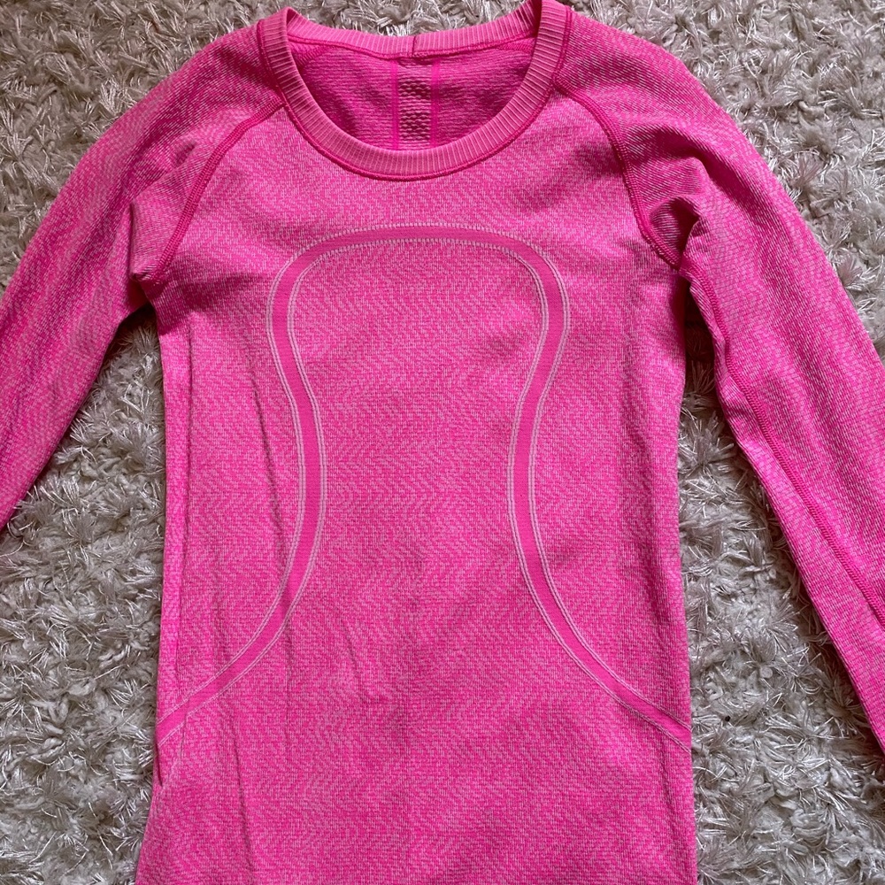 LULULEMON SHIRT